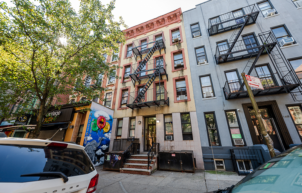 Aaron of Horvath & Tremblay sells 16-unit multi-family for $1.8 million